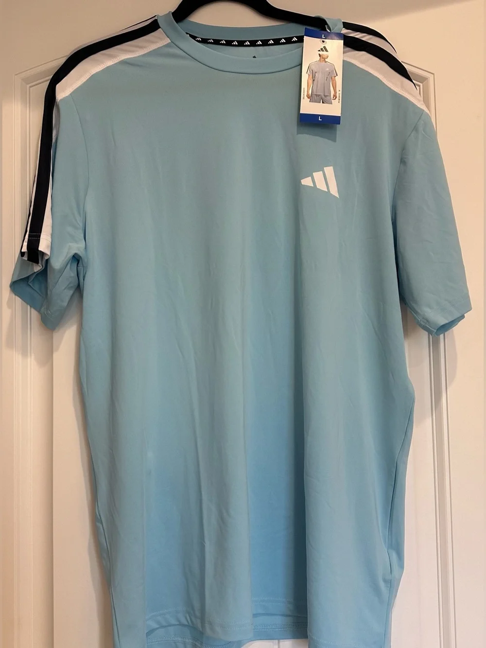 adidas Men’s Active 3S Tee Icy Blue Size Large NWT, Lightweight, Casual